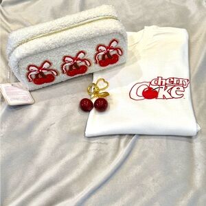Cherry bundle ! NWT